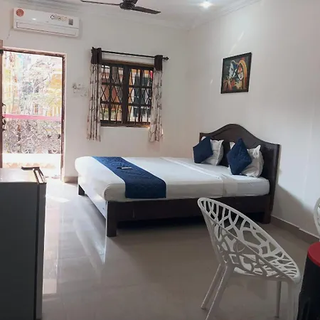 Studio Luxurious Apartment Casita Baga Beach